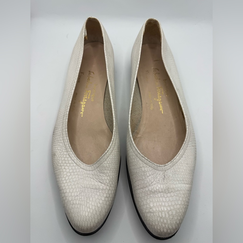 Vintage SALVATORE FERRAGAMO T 36 ballerinas python leather White Size 9.5 AA